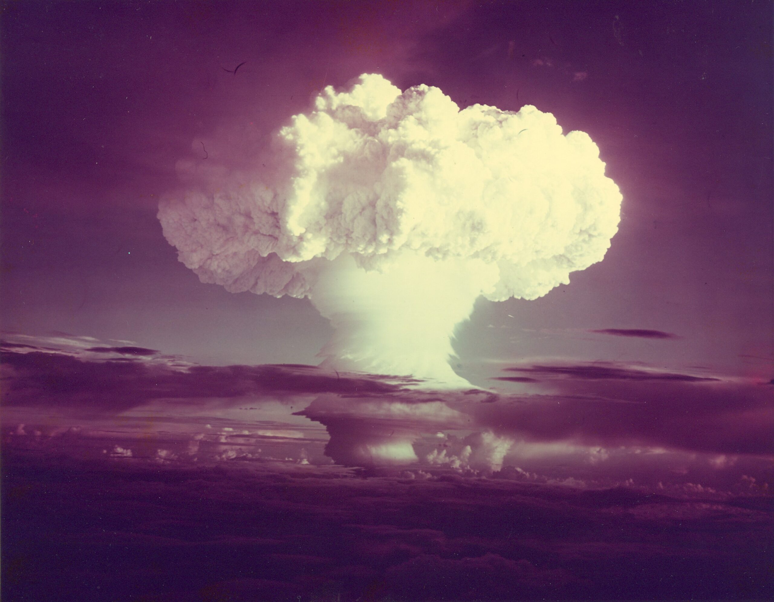 Annie Jacobsen on what would happen if North Korea launched a nuclear weapon at the US